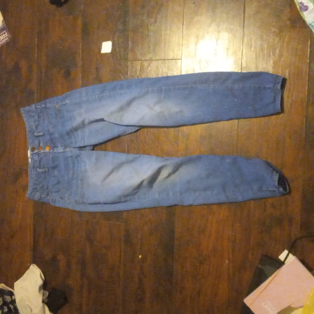 Skinny jeans